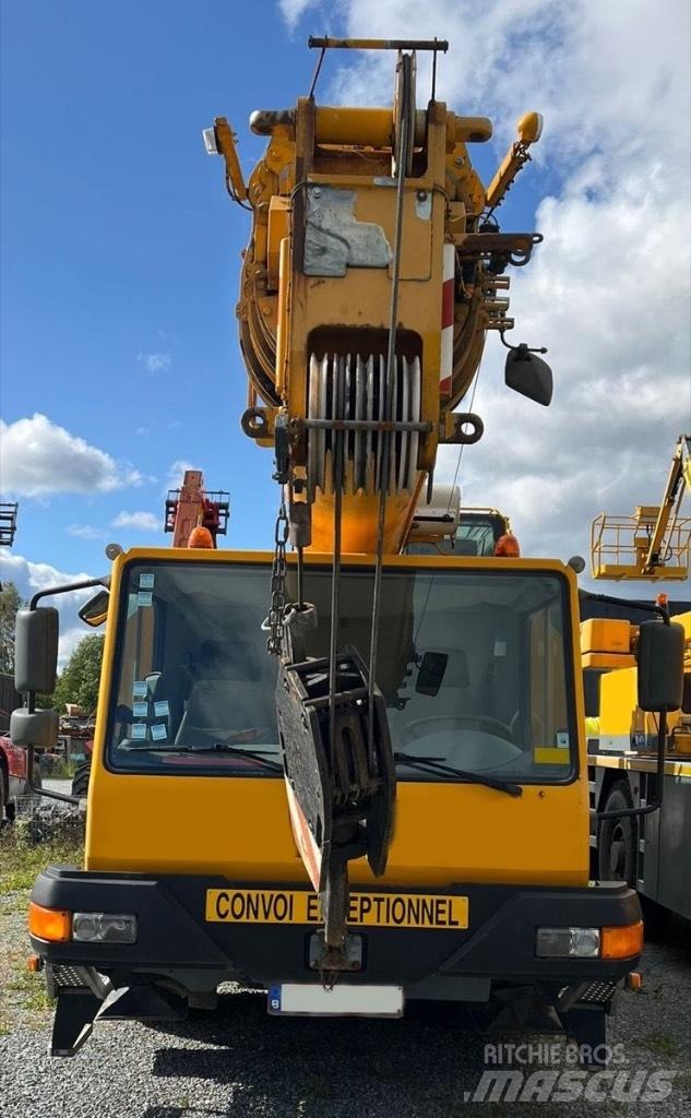 Liebherr LTM 1030-2 Ruw terrein kranen