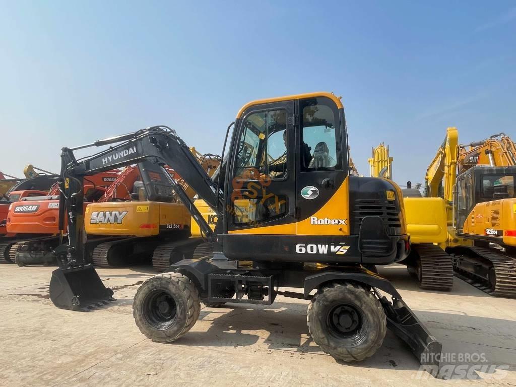 Hyundai 60 W VS Wielgraafmachines