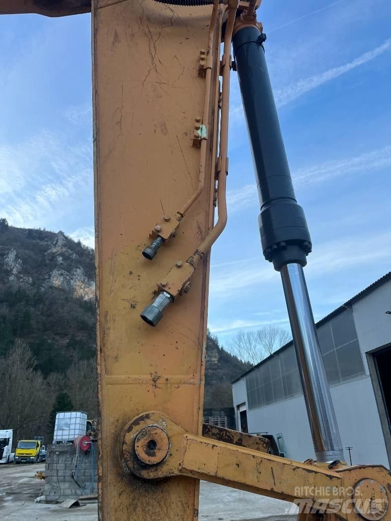 CASE CX 250 D Rupsgraafmachines