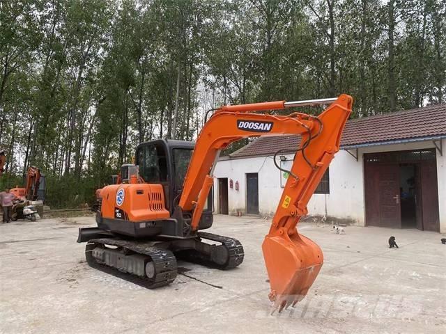 Doosan DX60 Rupsgraafmachines
