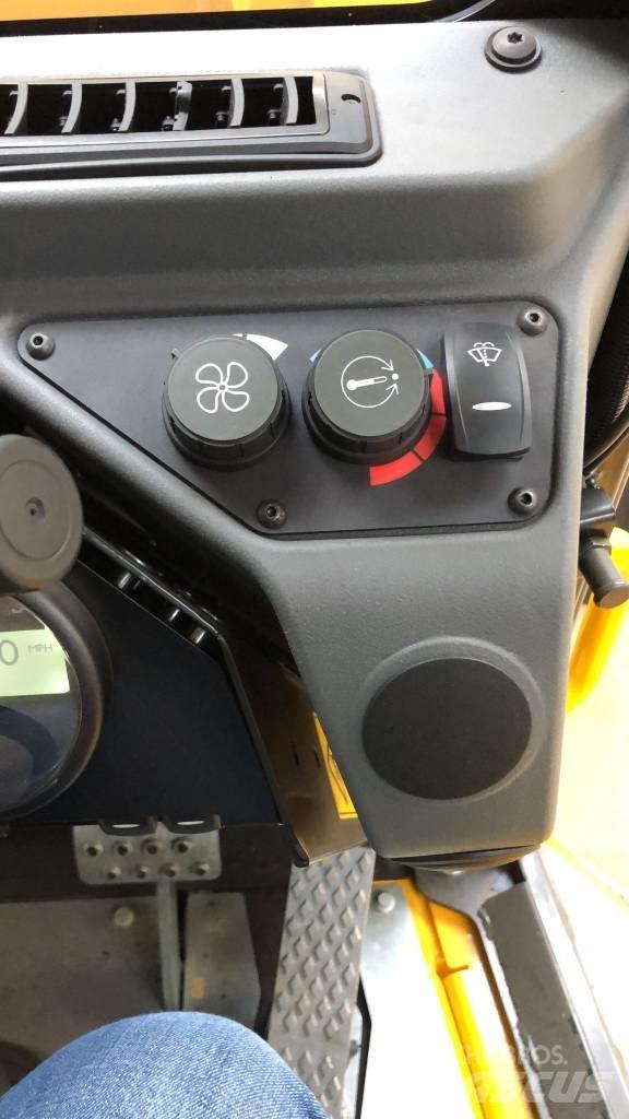 JCB 6 ST-2S5 Mini Dumpers