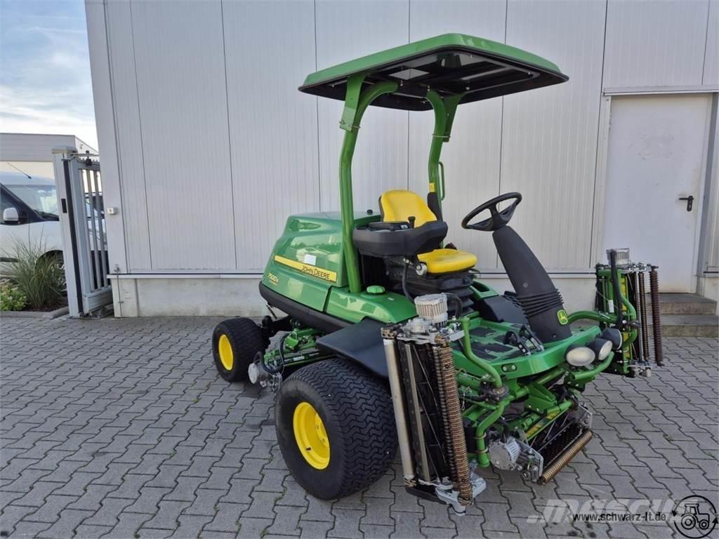 John Deere 7500A Golfkarren / golf carts