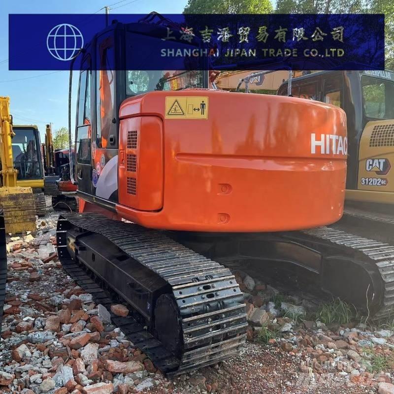 Hitachi ZX 135 Rupsgraafmachines