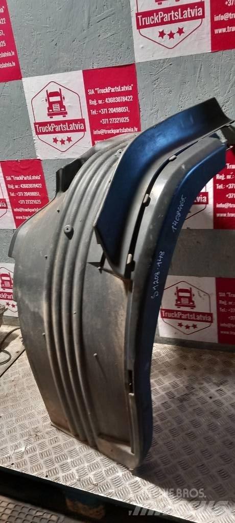 Scania 94 D.   1408465 Cabine en interieur