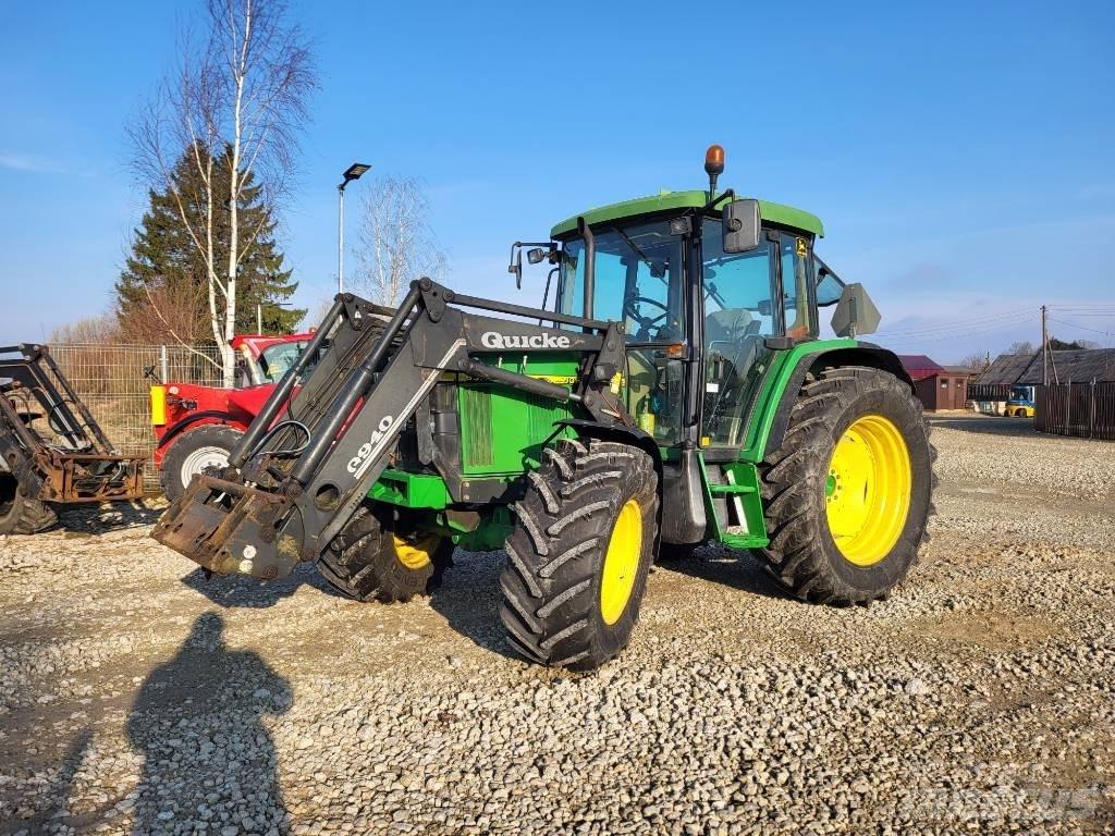 John Deere 6310 SE Tractoren