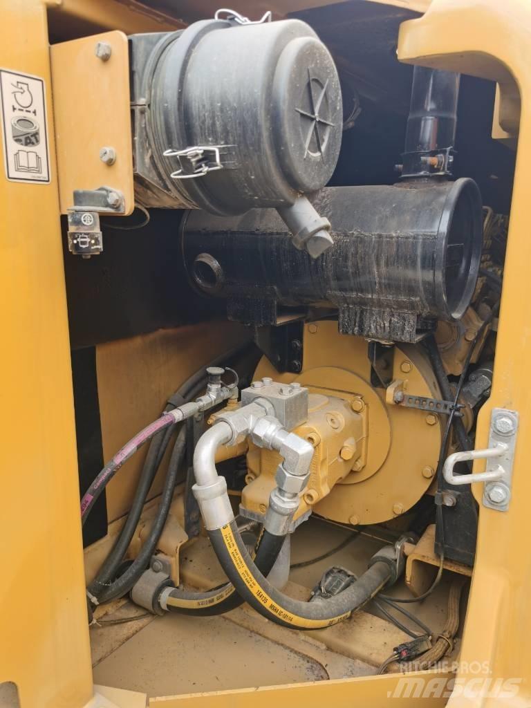 CAT 307 E Rupsgraafmachines