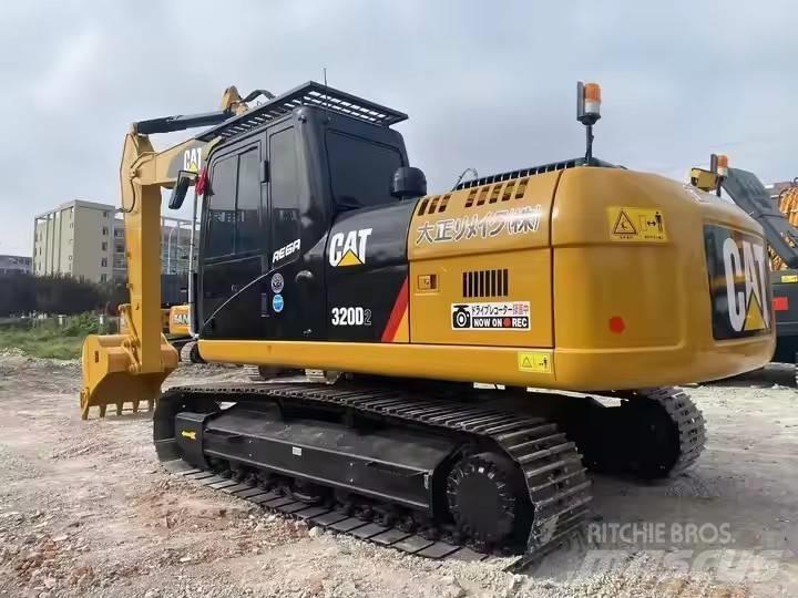CAT CAT320D2 Midigraafmachines 7t - 12t