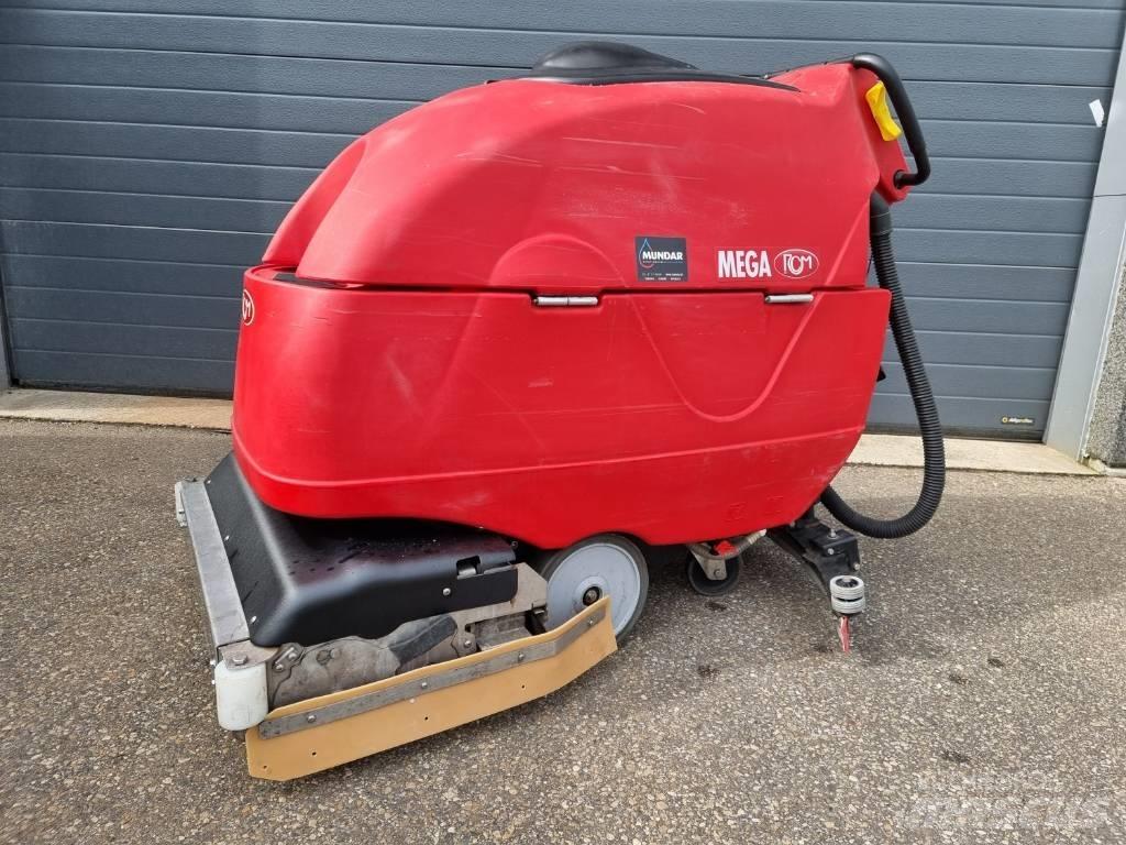 RCM Mega 702R Veegmachines