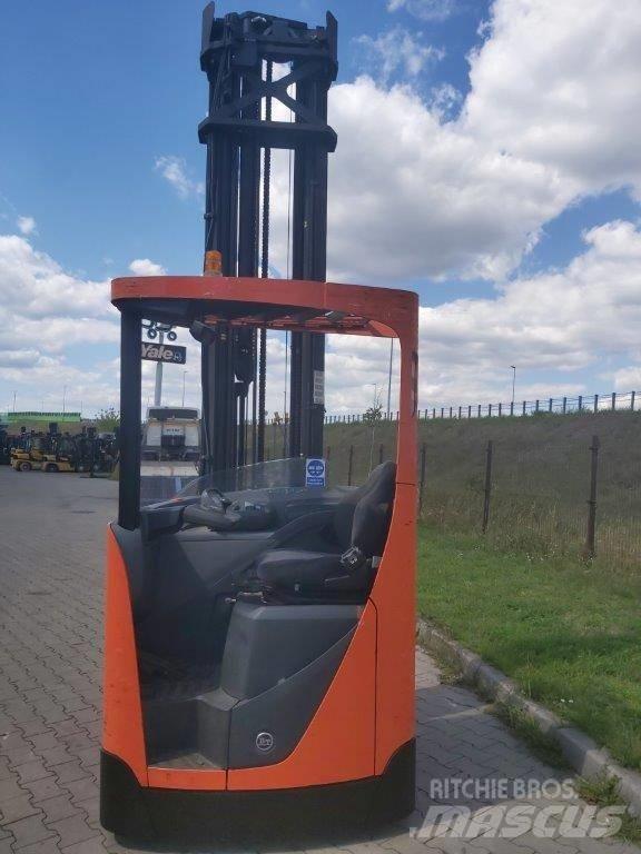 BT RR E 160 Reachtruck voor hoog niveau