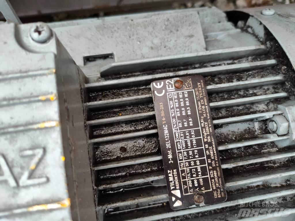 MEKA Conveyor belt Overige gebruikte aanbouwapparatuur en componenten