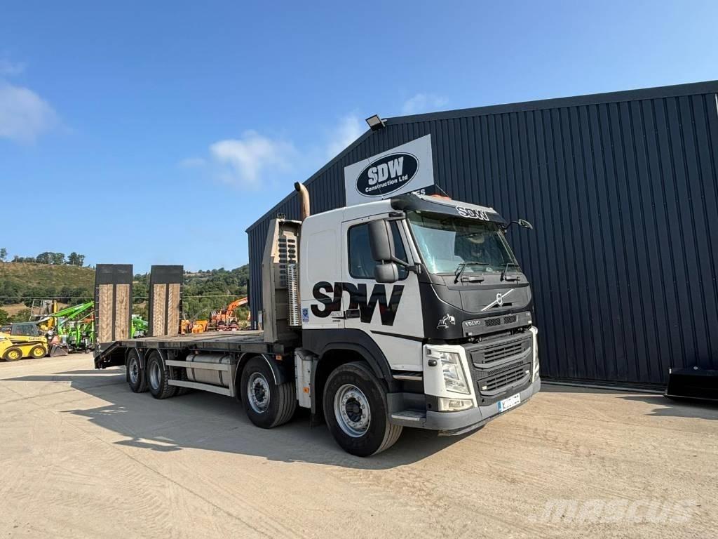 Volvo FM 420 Vrachtwagen met vlakke laadvloer en lier