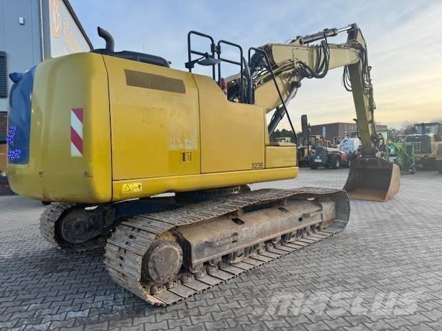 CAT 323 EL Rupsgraafmachines
