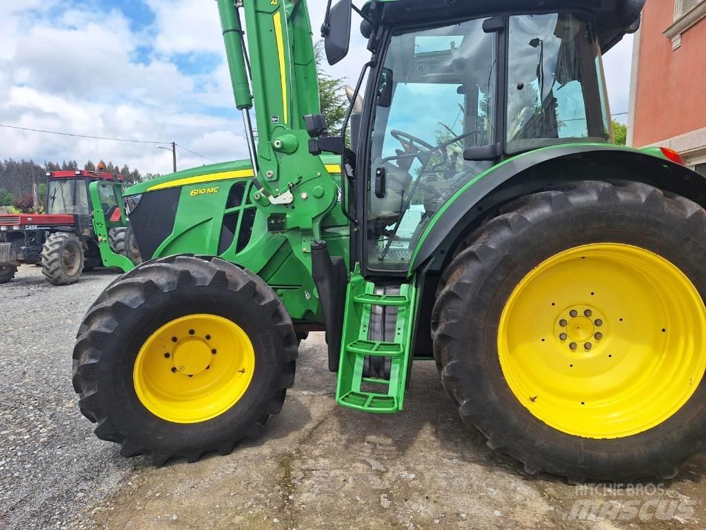 John Deere 6110 MC Tractoren