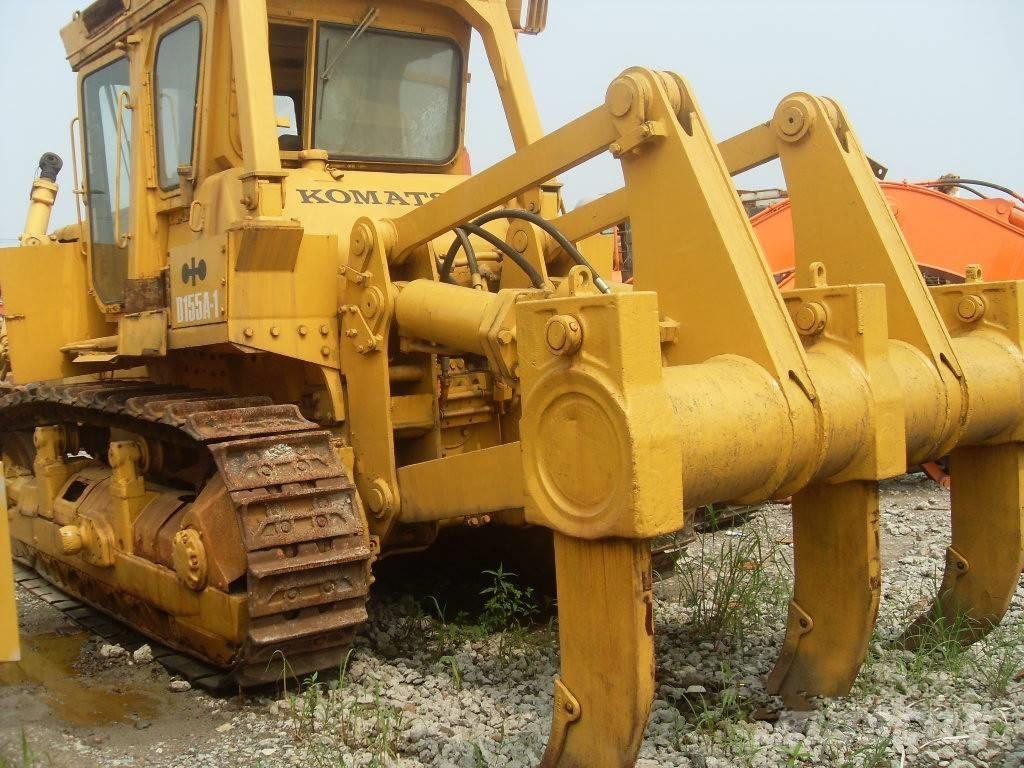 Komatsu d155a-1 Rupsdozers