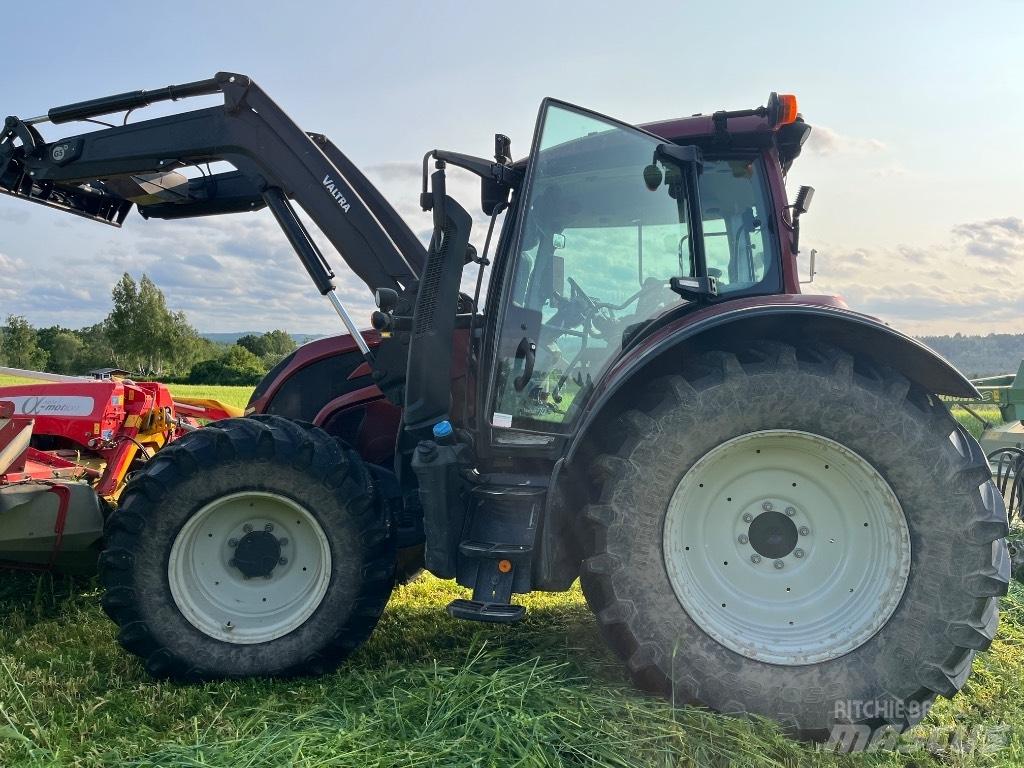Valtra N155 Versu Tractoren
