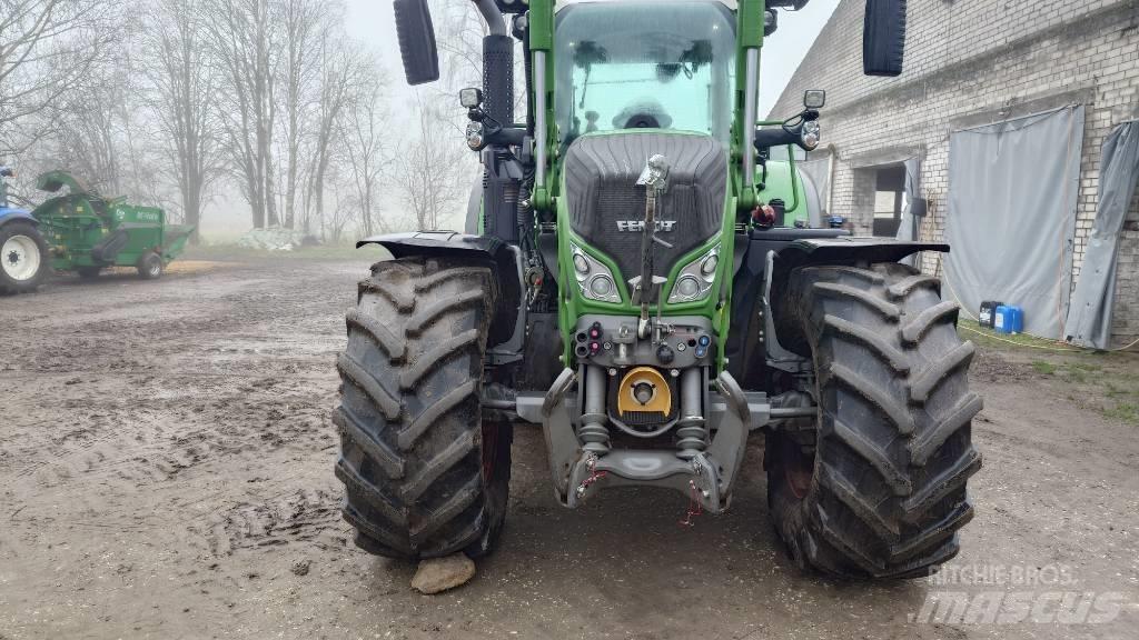 Fendt 724 Profi Plus Tractoren