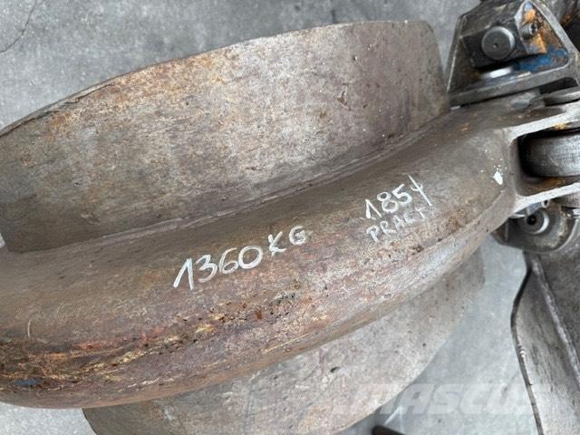 Liebherr A 924 C Grijpers