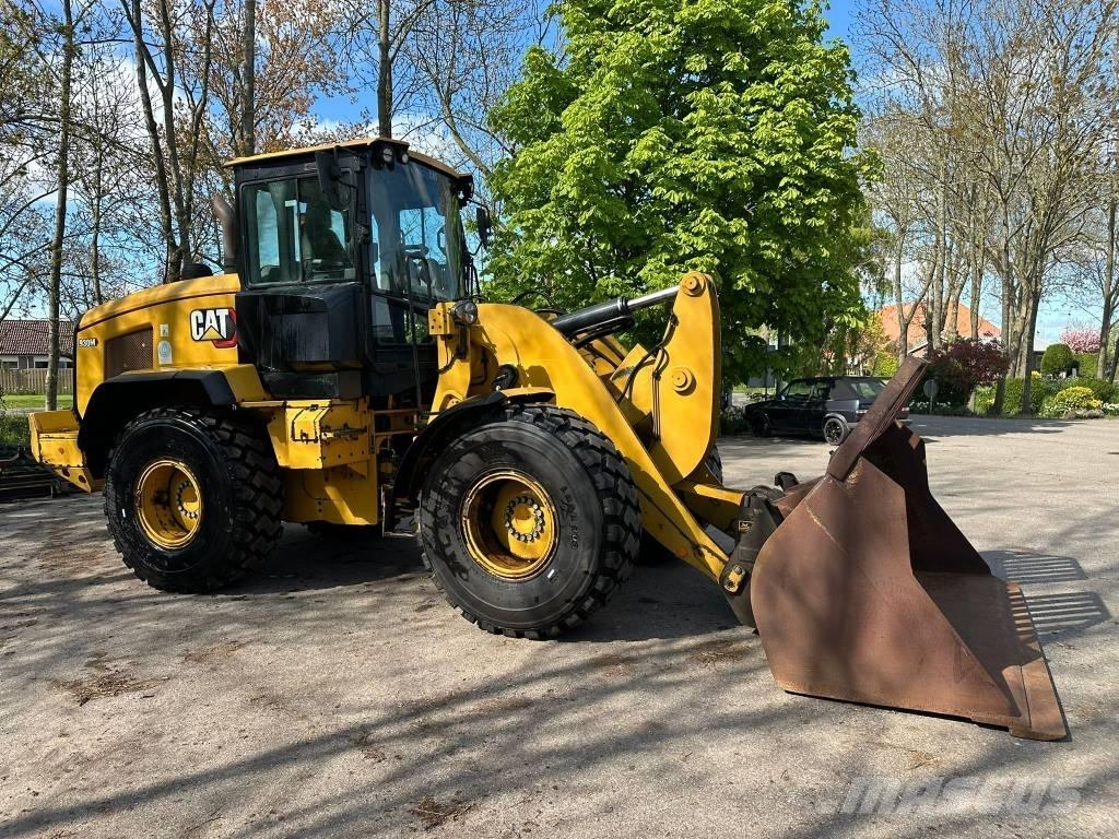 CAT 930 M Wielladers