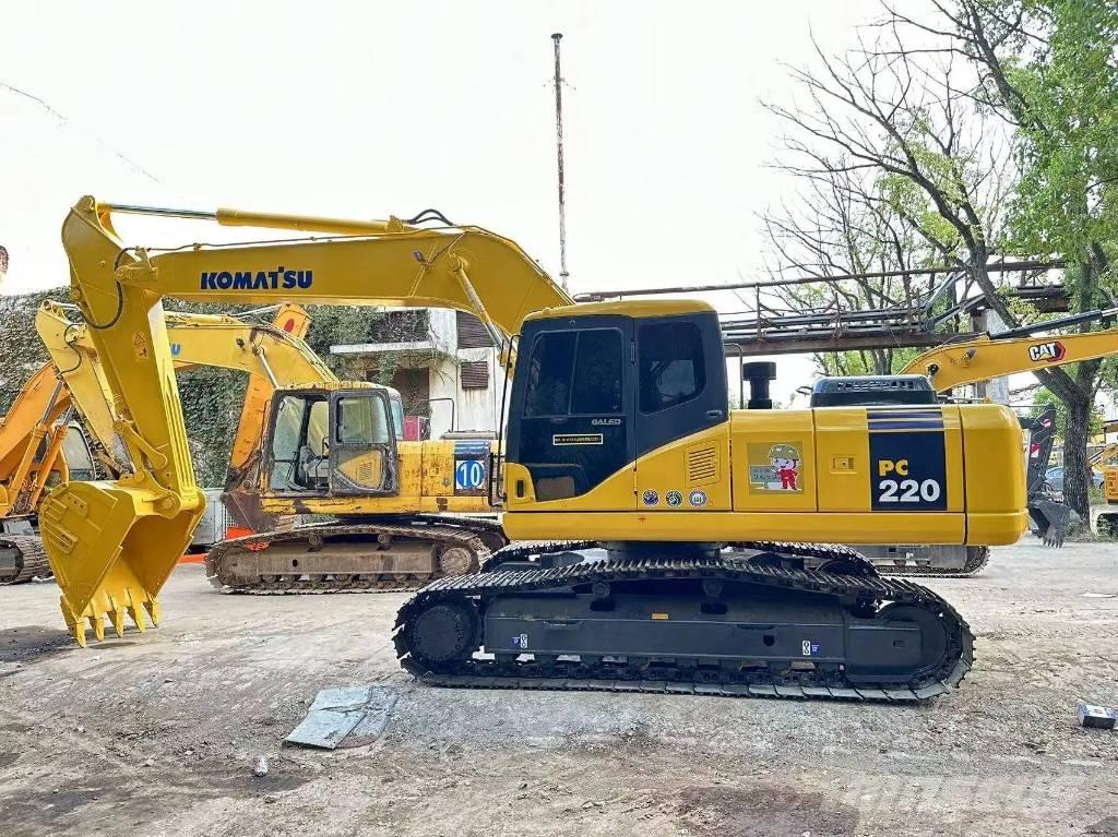 Komatsu PC220-8 Rupsgraafmachines