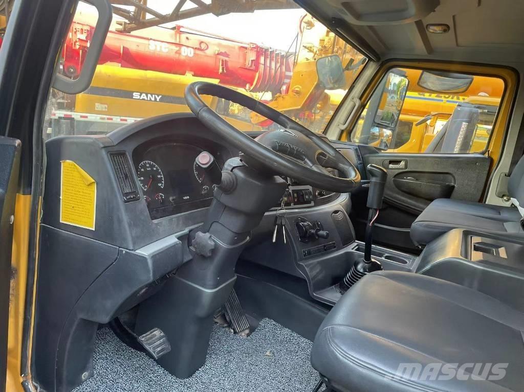 XCMG XCT80 Ruw terrein kranen