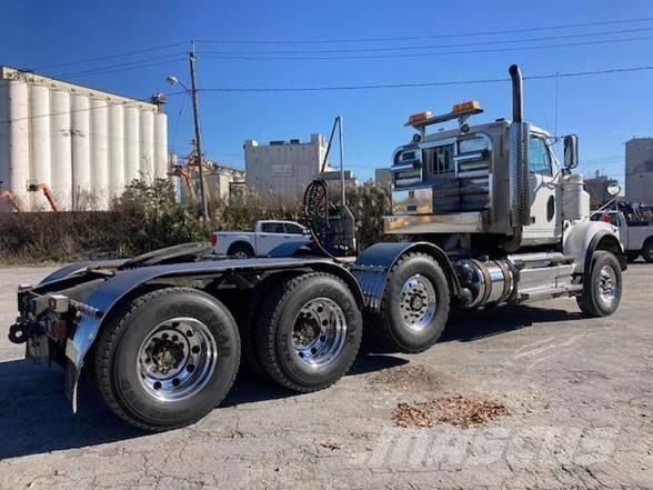 Western Star 4900 Trekkers