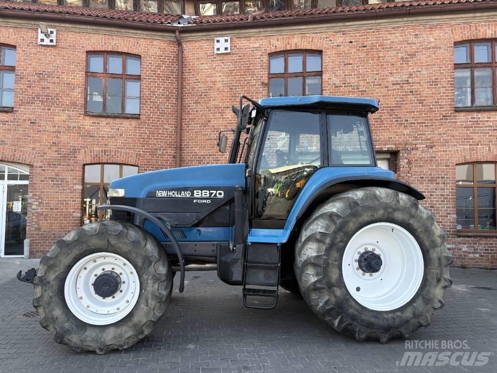 New Holland 8870 Tractoren