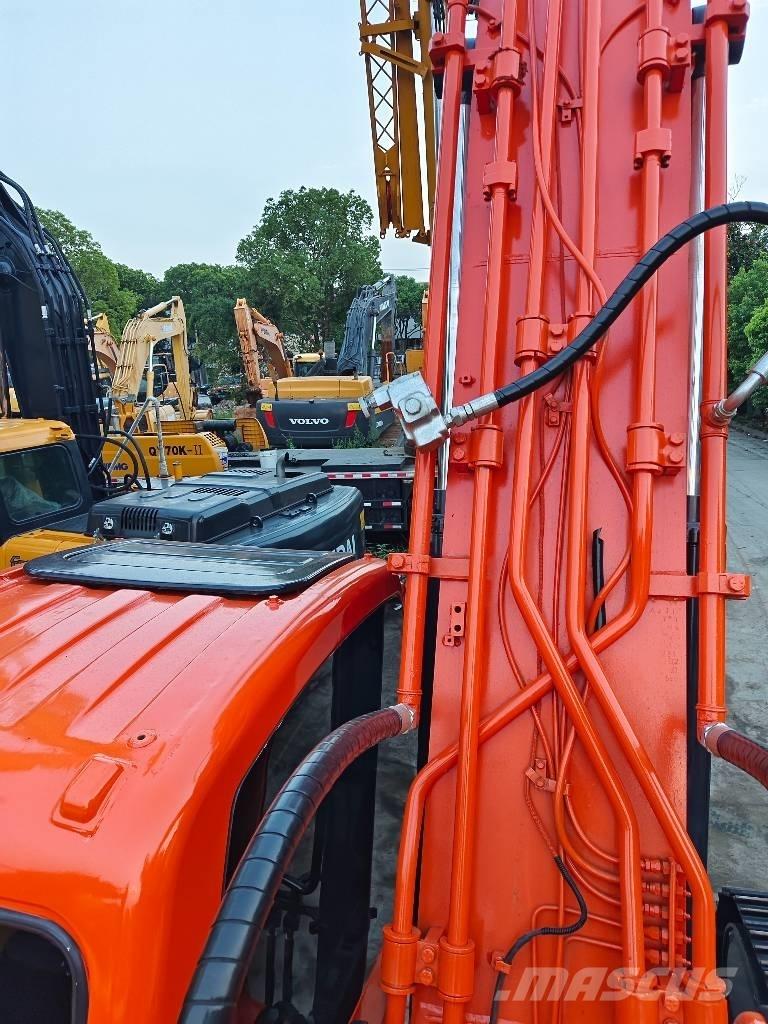Doosan DX 300 LC Rupsgraafmachines