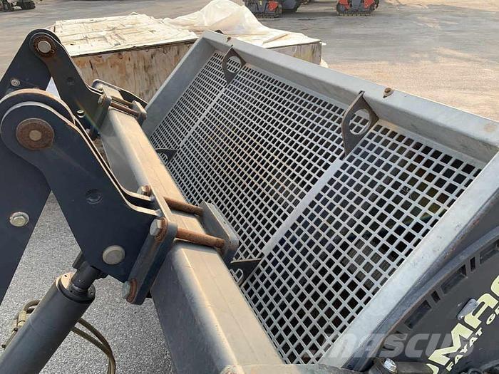 Bomag BS 180 Zand- en zoutstrooimachines