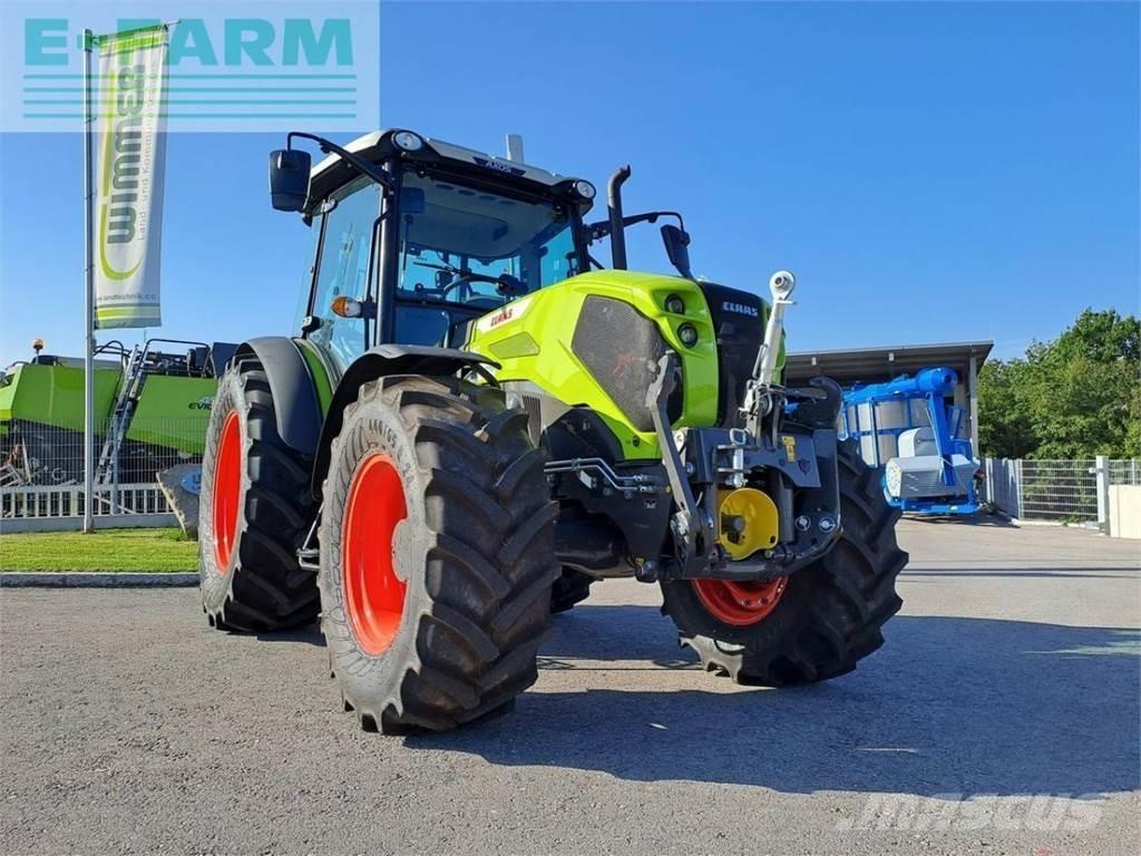 CLAAS axos 240 Tractoren
