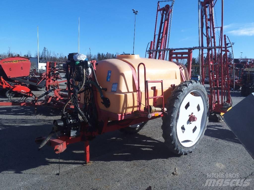 Junkkari 2300 / 15 / 3 Getrokken spuitmachines