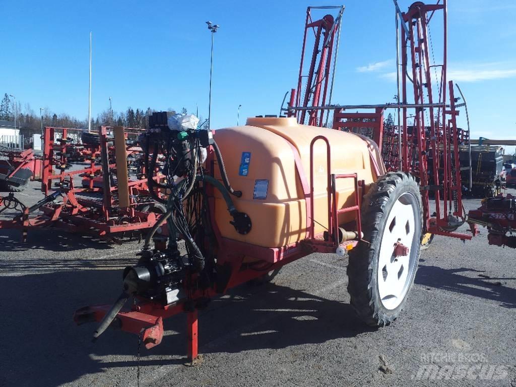 Junkkari 2300 / 15 / 3 Getrokken spuitmachines