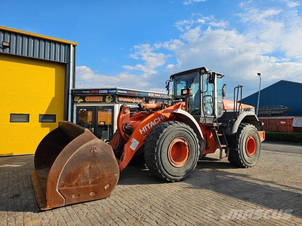Hitachi ZW220 Wielladers
