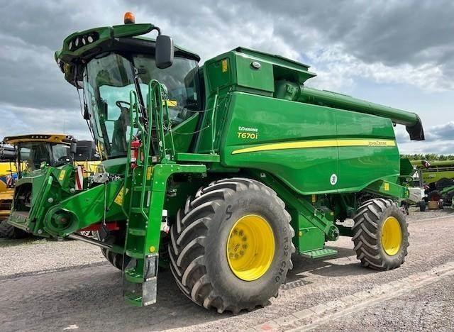 John Deere T 670 Maaidorsmachines