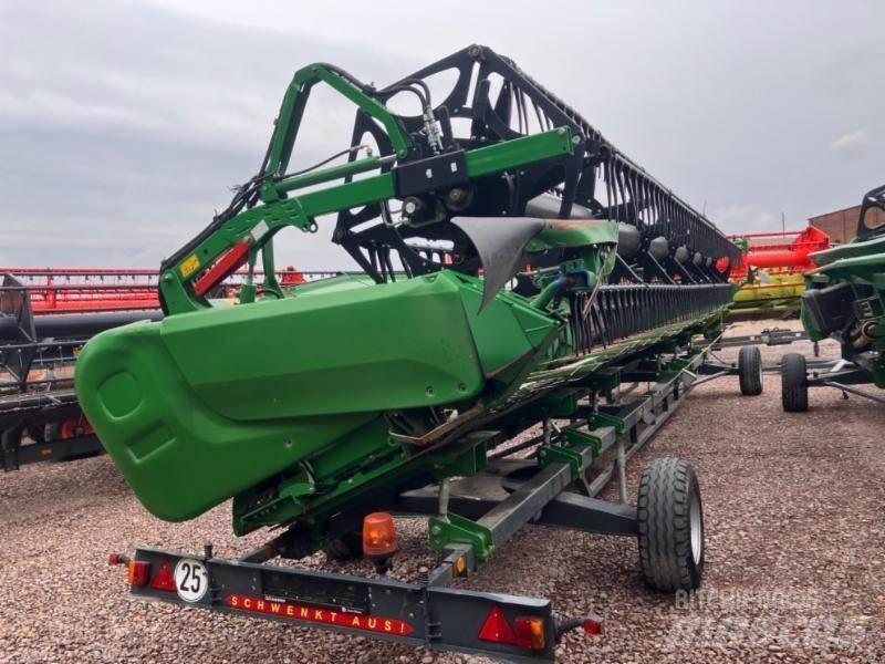 John Deere T 670 Maaidorsmachines