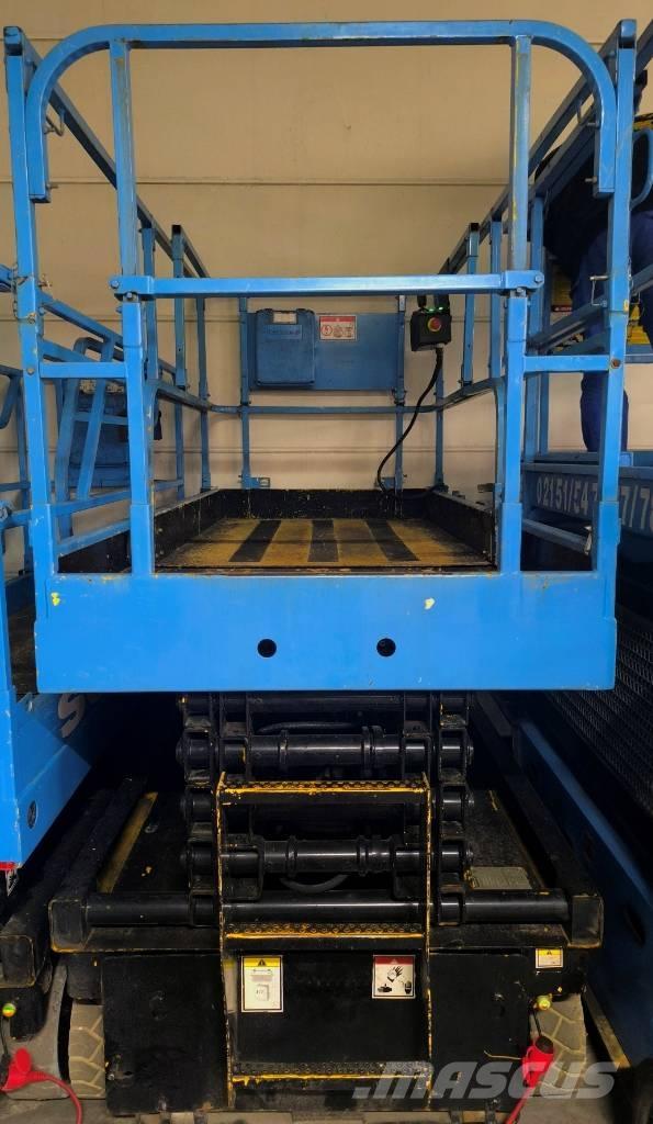 Haulotte Compact 12 Schaarhoogwerkers