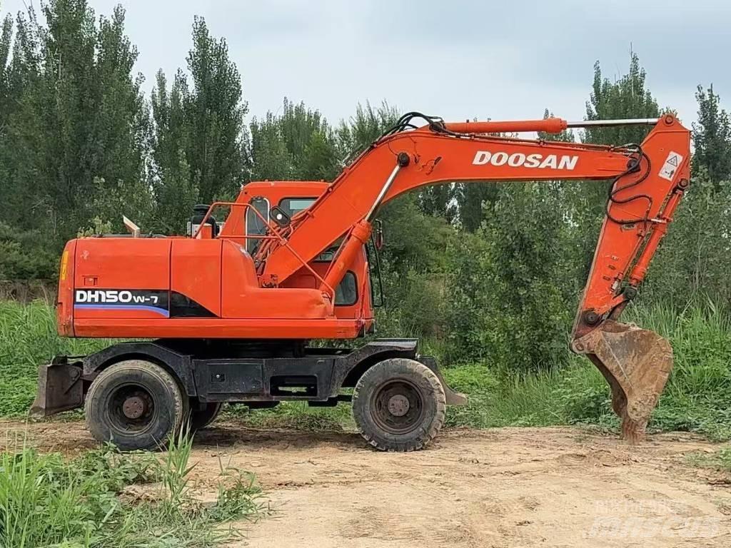 Doosan DH 150 W-7 Wielgraafmachines
