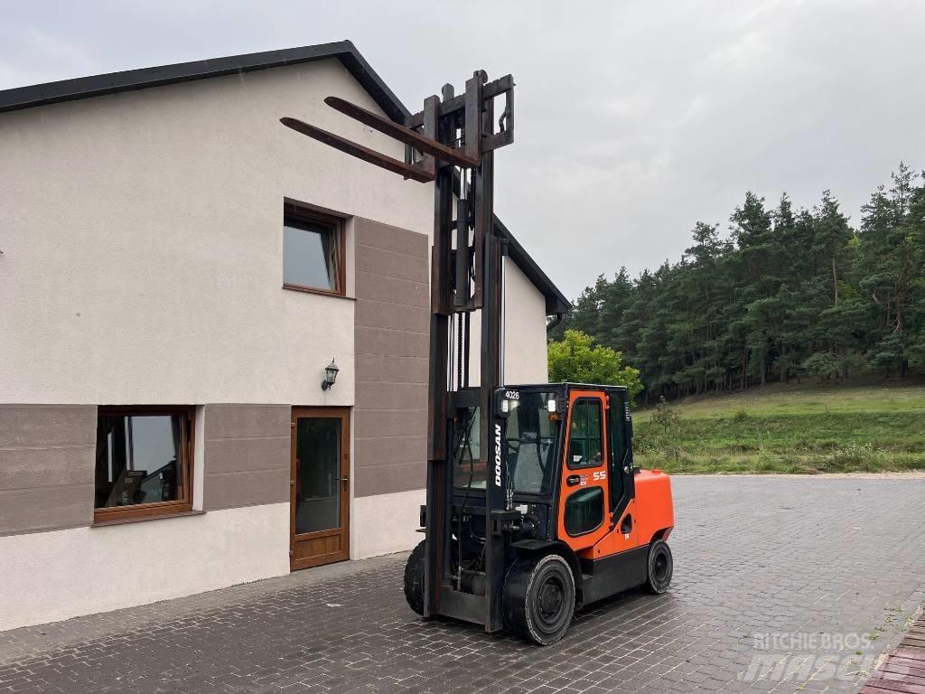 Doosan D 55 C-7 Diesel heftrucks
