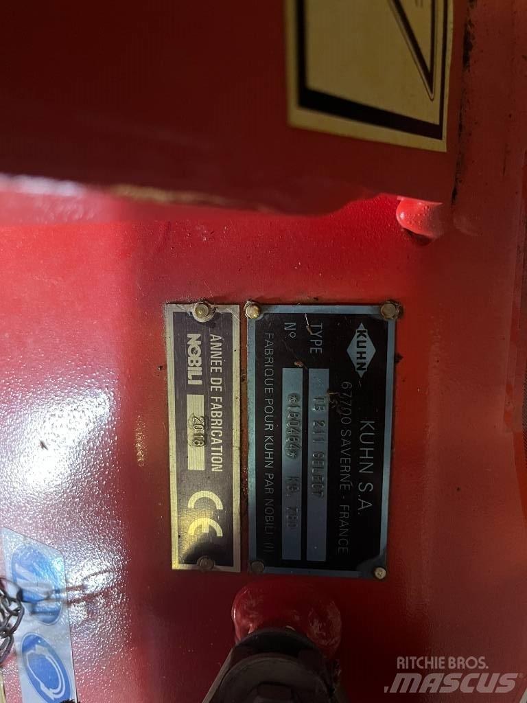 Kuhn TB 211 Klepelmaaiers