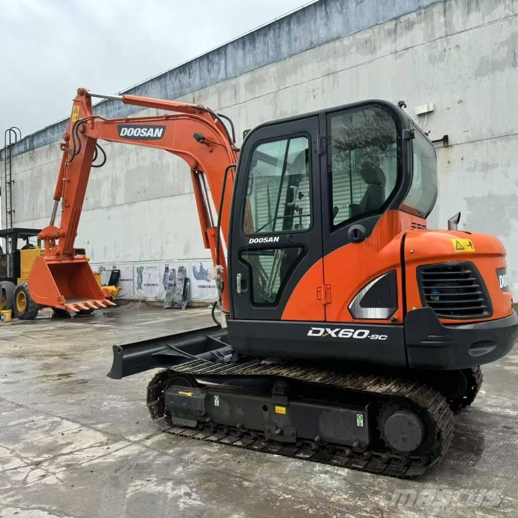 Doosan DX 60-9 C Minigraafmachines < 7t