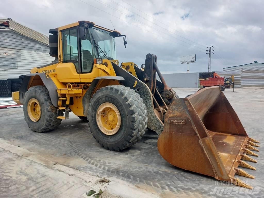 Volvo L 110 F Wielladers