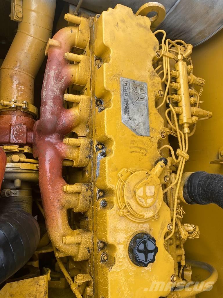 CAT 320 D Rupsgraafmachines