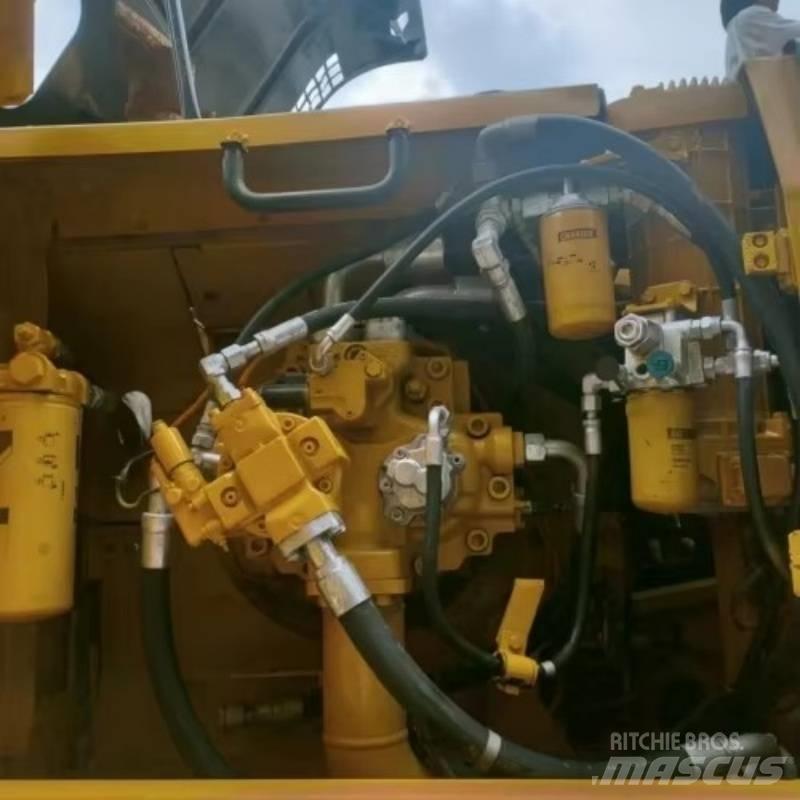 CAT 336 D2 Rupsgraafmachines