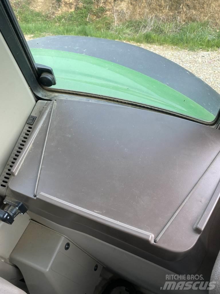 John Deere 6100 M Tractoren