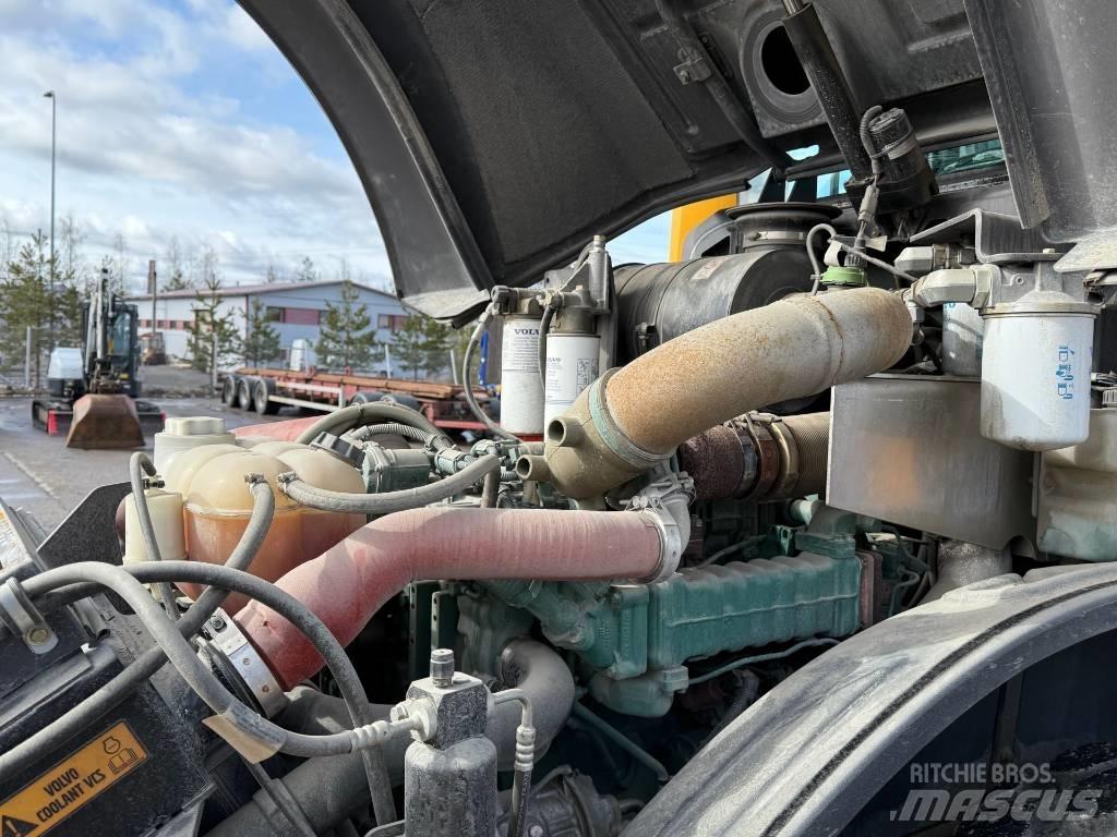 Volvo SD 135 B Trilrolwalsen