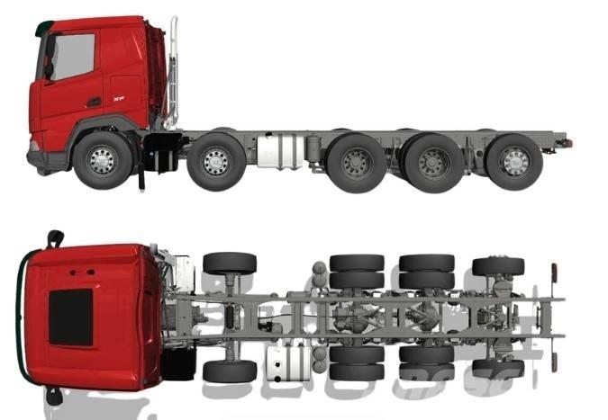DAF XF 530 FAF 10x4 Chassis met cabine