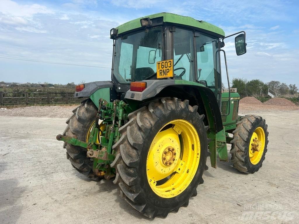 John Deere 6400 Compacttrekkers