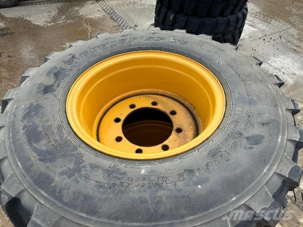 Dunlop 405/70R20 Banden, wielen en velgen
