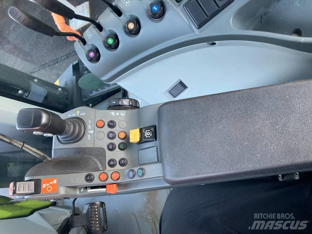 CLAAS Axion 830 CIS Tractoren