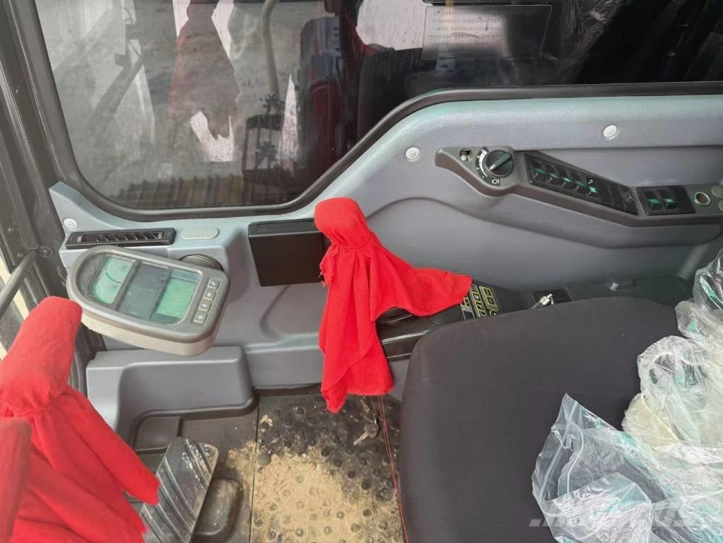 Volvo 140 Rupsgraafmachines