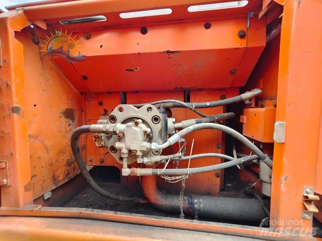 Doosan DX 300 LC Rupsgraafmachines